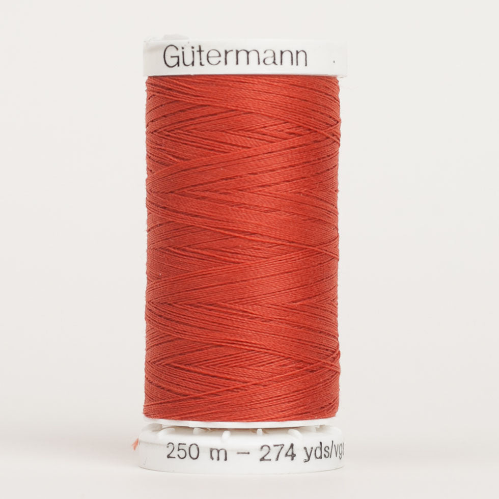 Gutermann Sew All Thread 250m - 476 Coral Rose