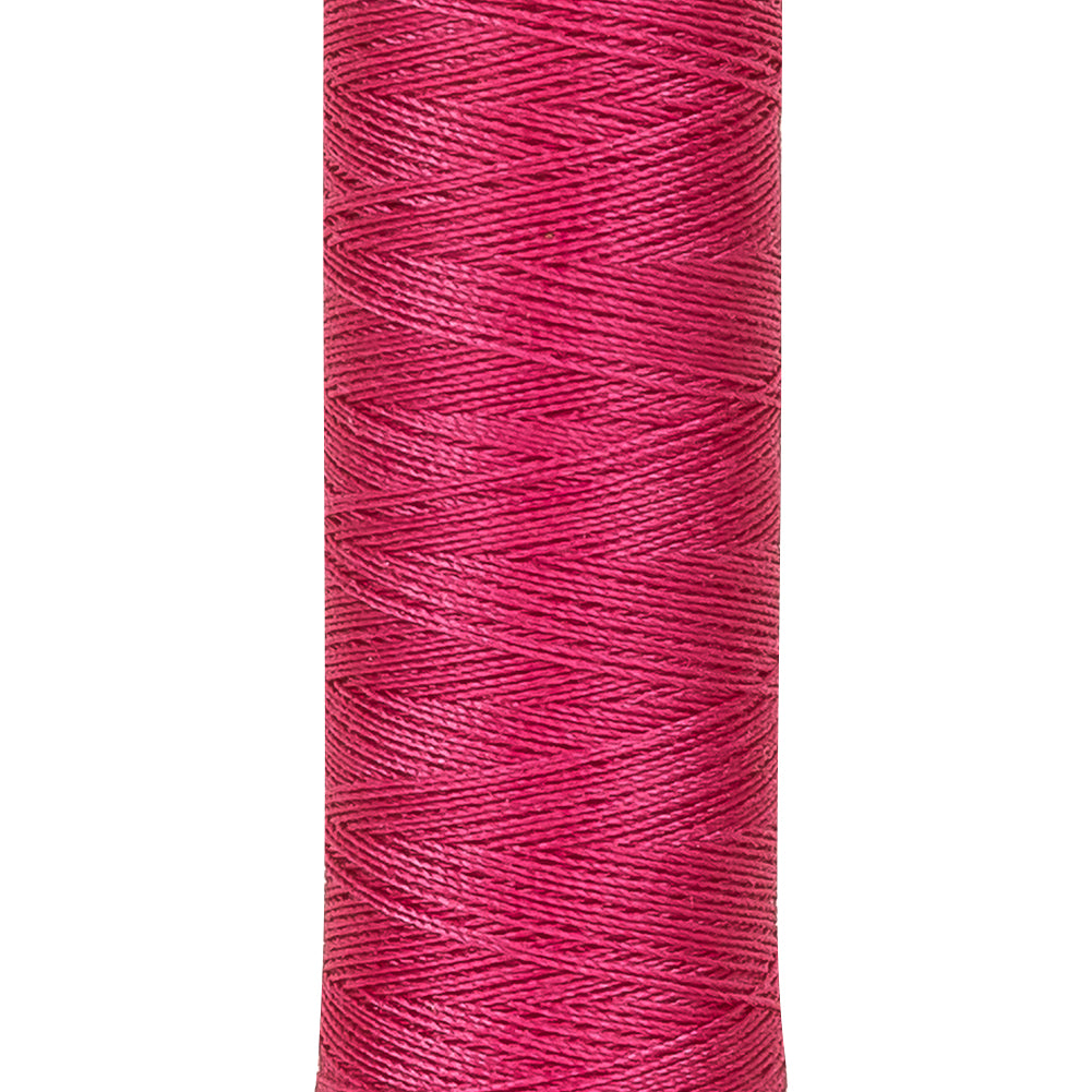 Gutermann Recycled Polyester Thread 100m - 733 Dusty Rose Detail