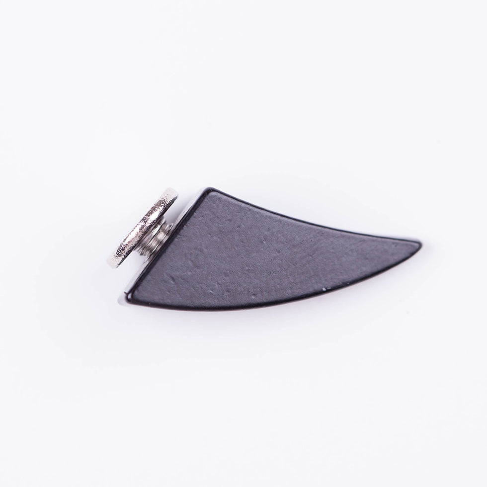 0.75" Black Nickel Claw Spike 0.75" Black Nickel Claw Spike