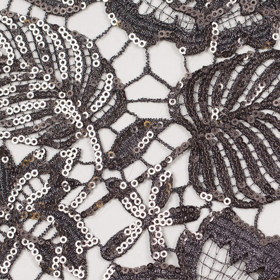 Nine Iron Floral Sequined Guipure Lace Detail Nine Iron Floral Sequined Guipure Lace Detail