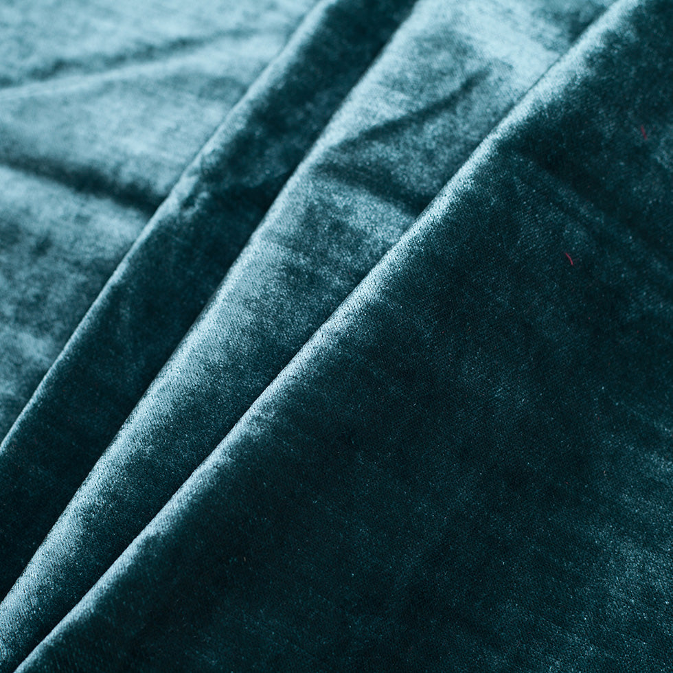 Peacock Polyester Velvet Folded Peacock Polyester Velvet Folded