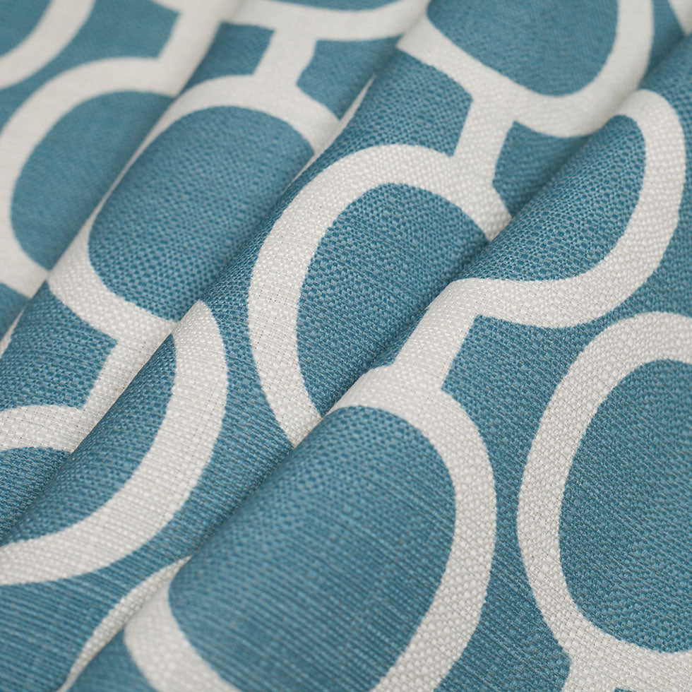 Spanish Blue/White Geometric Poly/Cotton Canvas - Folded Spanish Blue/White Geometric Poly/Cotton Canvas - Folded