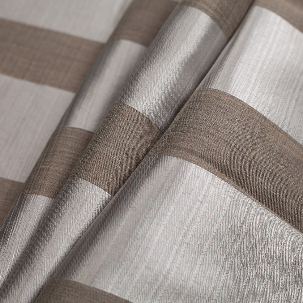 Striped Silver Polyester Woven Folded Striped Silver Polyester Woven Folded