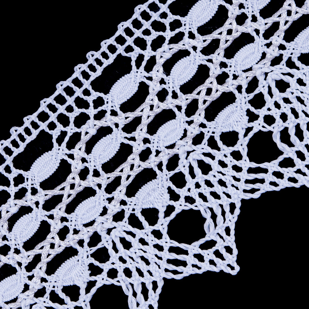 White Crochet Lace Trimming - 2.75 - Detail White Crochet Lace Trimming - 2.75 - Detail