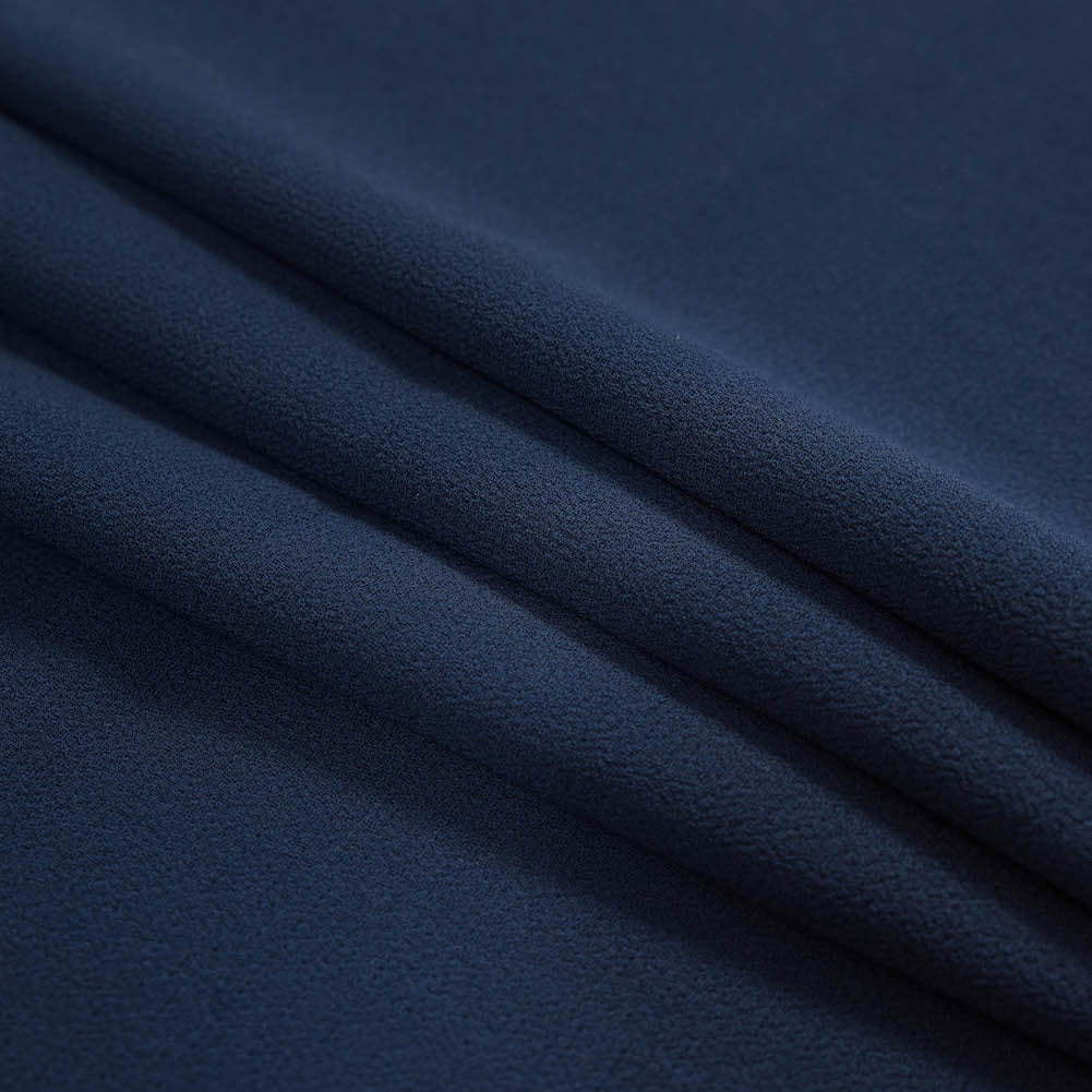 Italian Navy Virgin Wool Double Crepe - Detail Italian Navy Virgin Wool Double Crepe - Detail