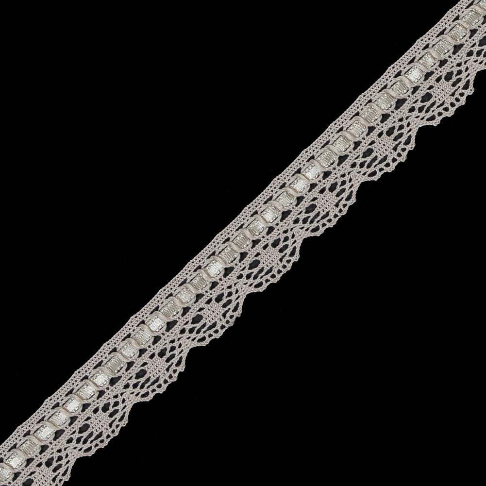 Beige European Crochet Trim - 0.75" Detail Beige European Crochet Trim - 0.75" Detail