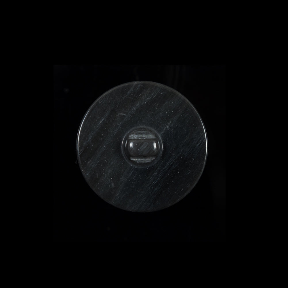 Luminous Italian Tahiti Gray Shank Back Button - 32L/20mm - Detail Luminous Italian Tahiti Gray Shank Back Button - 32L/20mm - Detail