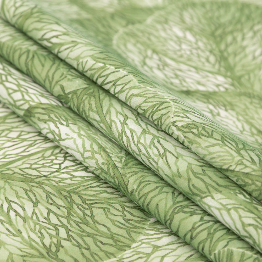 Apple Tropical Leaves Printed Woven - Folded Apple Tropical Leaves Printed Woven - Folded