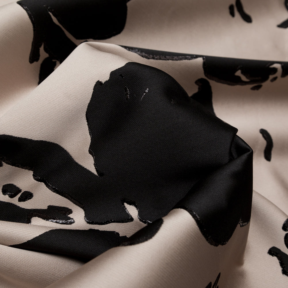Metallic Black and Mushroom Abstract Luxury Jacquard Lame - Detail Metallic Black and Mushroom Abstract Luxury Jacquard Lame - Detail