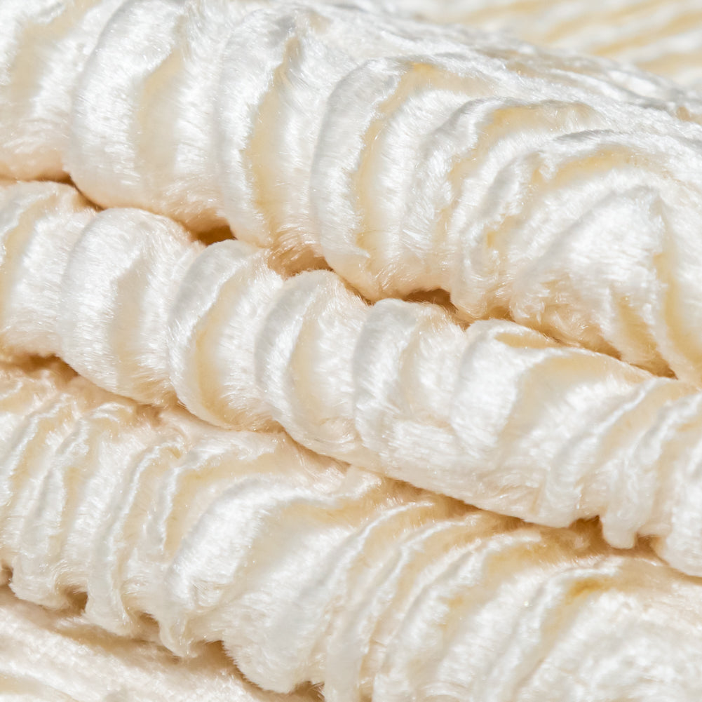 Premium Sweet Corn Woodgrain Faux Persian Lamb Fur - Detail Premium Sweet Corn Woodgrain Faux Persian Lamb Fur - Detail