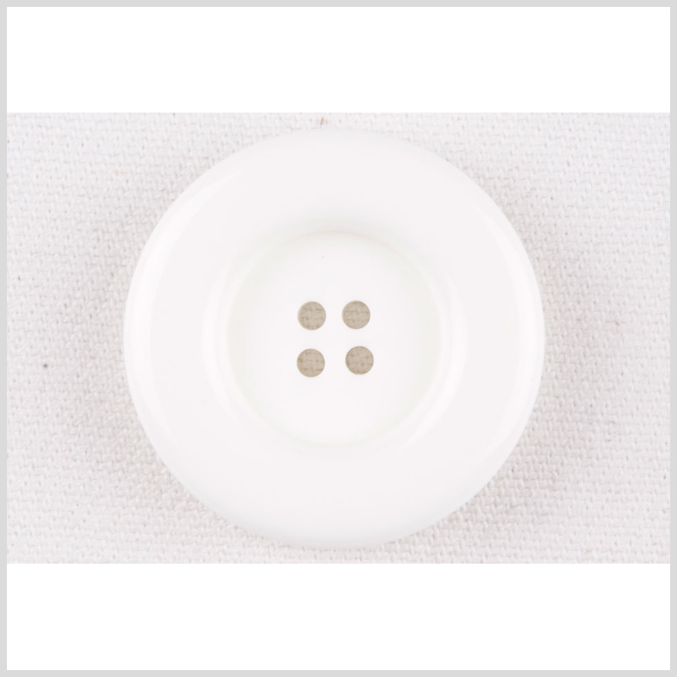 White Plastic Button - 48L/30.5mm White Plastic Button - 48L/30.5mm