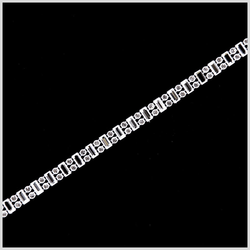 3mm White/Crystal Plastic & Glass 3mm White/Crystal Plastic & Glass