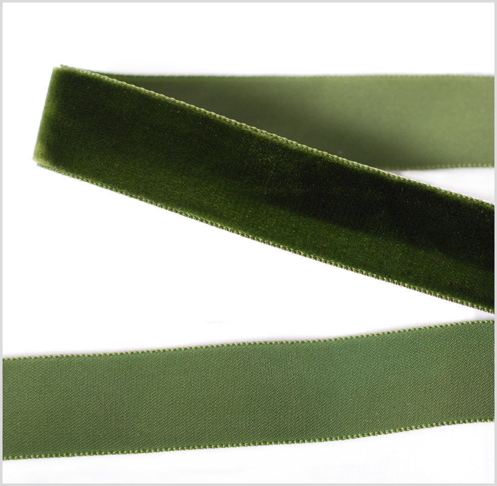 Hunter Single Face Velvet Ribbon - 7/8 Hunter Single Face Velvet Ribbon - 7/8