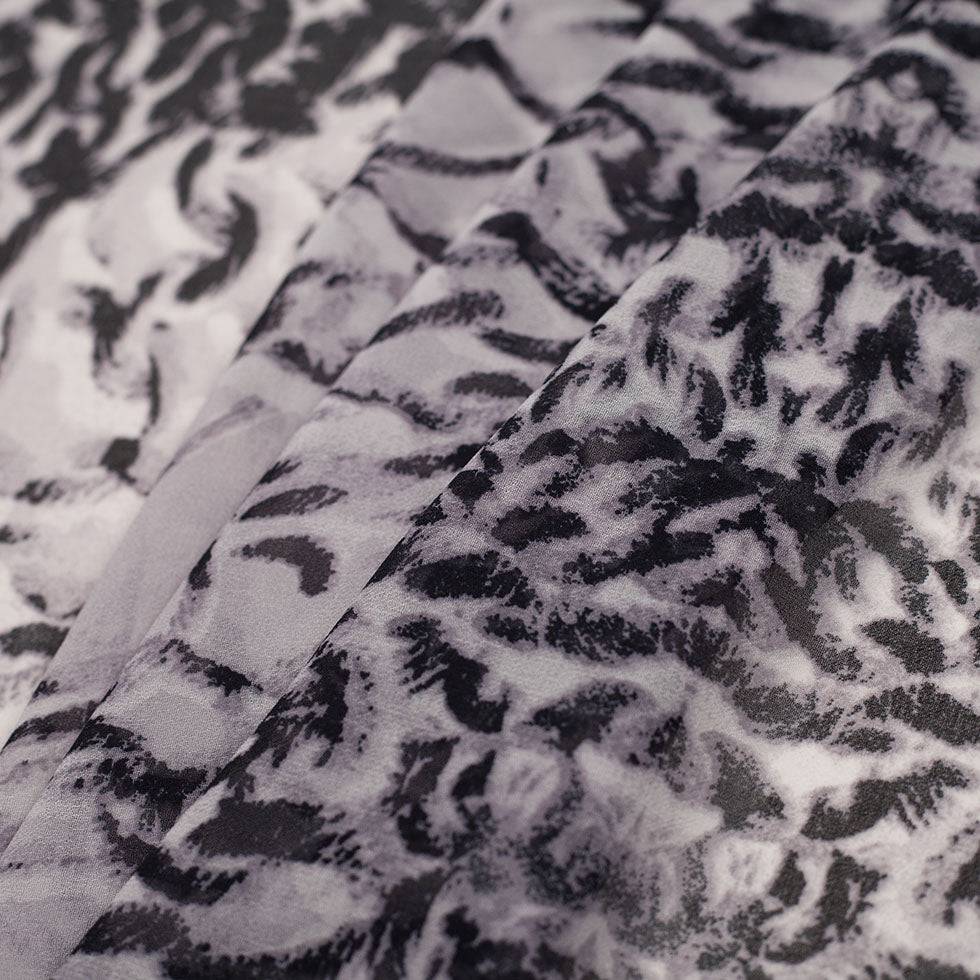 Black/Silver Animalistic Polyester Chiffon Panel Folded Black/Silver Animalistic Polyester Chiffon Panel Folded