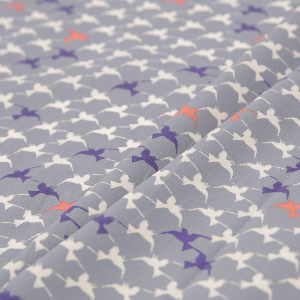 Stonewash Blue Bird Printed Cotton Poplin Detail Stonewash Blue Bird Printed Cotton Poplin Detail