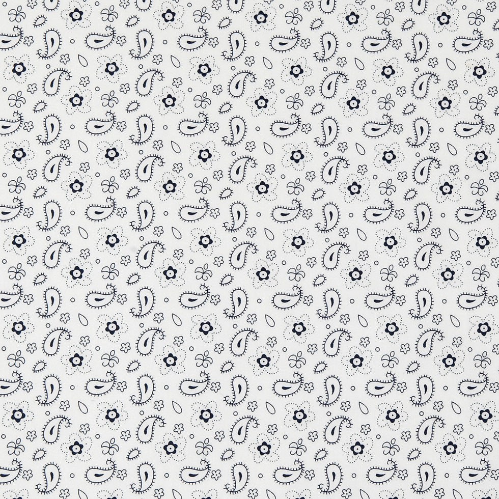White/Navy Paisley Combed Cotton Sateen White/Navy Paisley Combed Cotton Sateen