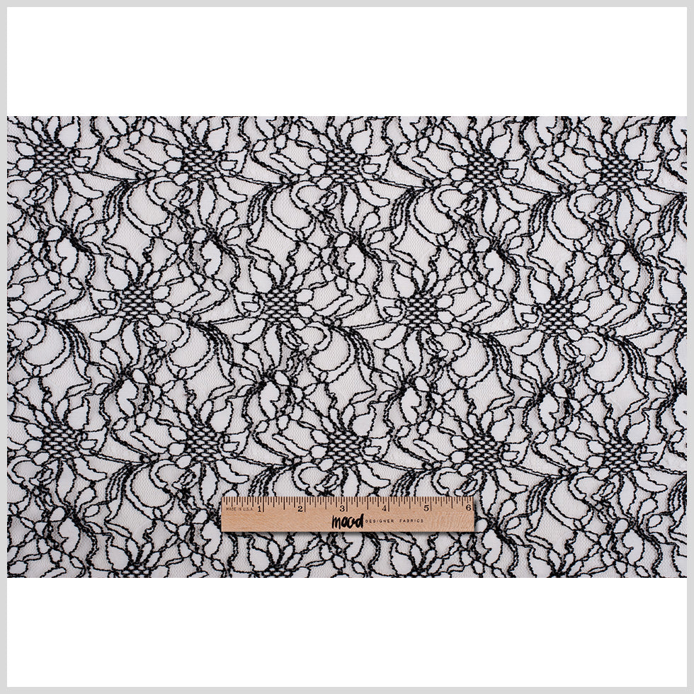 Famous NYC Designer Black/White Floral Crochet Lace Full Famous NYC Designer Black/White Floral Crochet Lace Full