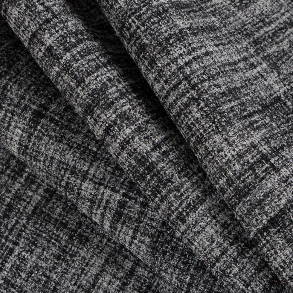 Black/White Stiff Boucled Wool Double Cloth Folded Black/White Stiff Boucled Wool Double Cloth Folded