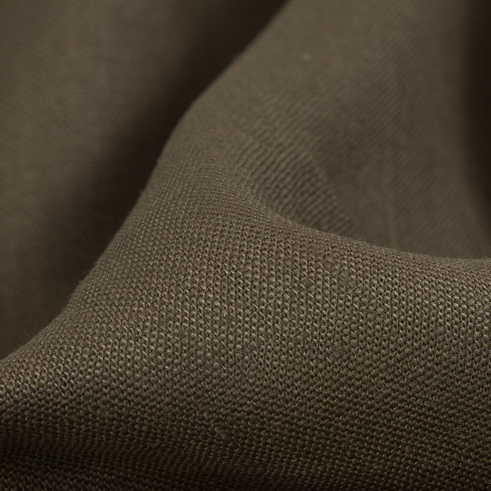 Dusty Brown Medium-Weight Linen - Detail Dusty Brown Medium-Weight Linen - Detail