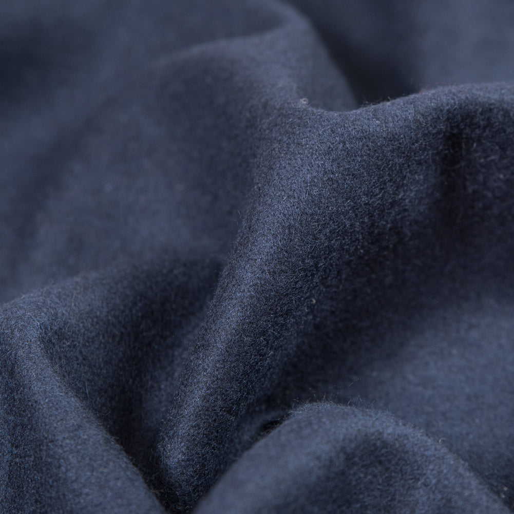 Italian Dark Navy 100% Cashmere Detail Italian Dark Navy 100% Cashmere Detail