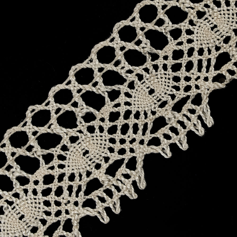 Natural Crochet Lace Trim - 2" Detail Natural Crochet Lace Trim - 2" Detail