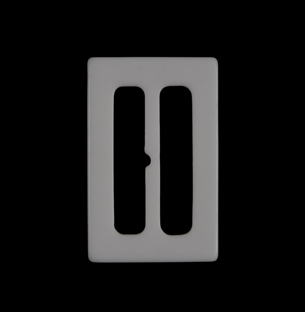 Ivory Rectangular Plastic Buckle - 2.5 - Detail Ivory Rectangular Plastic Buckle - 2.5 - Detail
