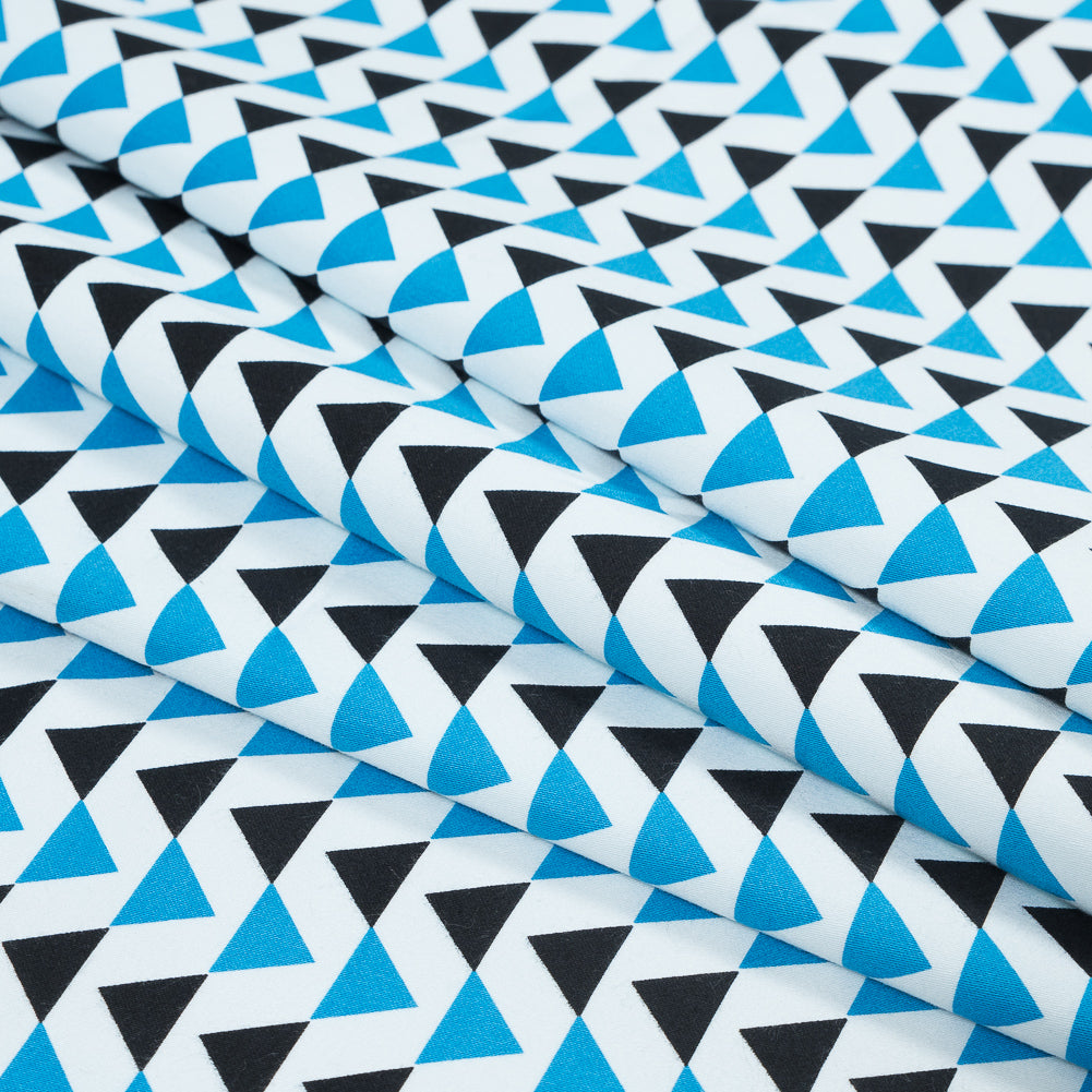 Blue Geometric Stretch Cotton Sateen Detail Blue Geometric Stretch Cotton Sateen Detail