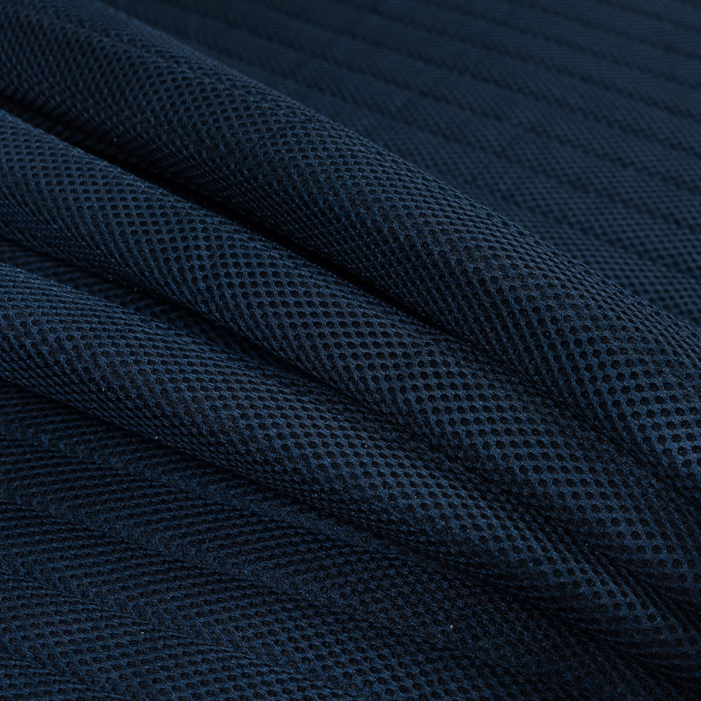 Blue Linear Ribbed Mesh Quilted Coating Folded Blue Linear Ribbed Mesh Quilted Coating Folded