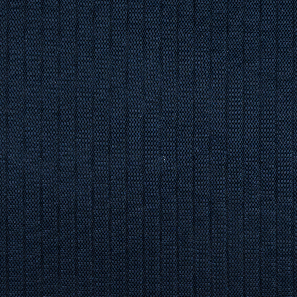 Blue Linear Ribbed Mesh Quilted Coating Blue Linear Ribbed Mesh Quilted Coating