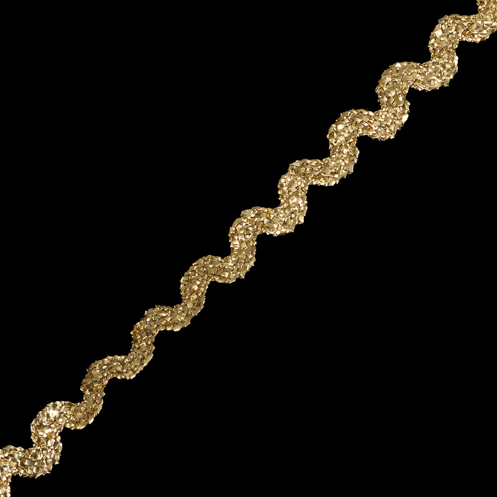 Gold Metallic Ric Rac Trim - 0.375" Detail Gold Metallic Ric Rac Trim - 0.375" Detail