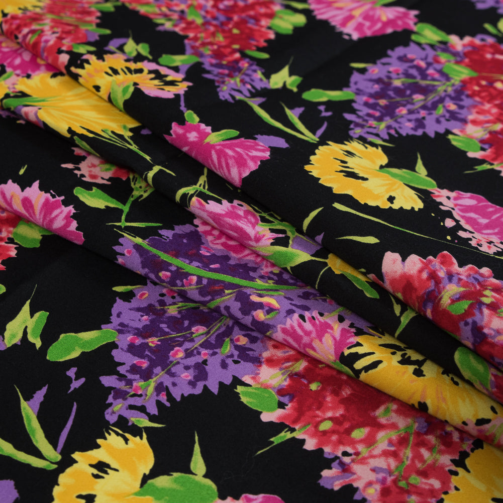 Vibrant Floral Stretch Cotton Sateen Folded Vibrant Floral Stretch Cotton Sateen Folded