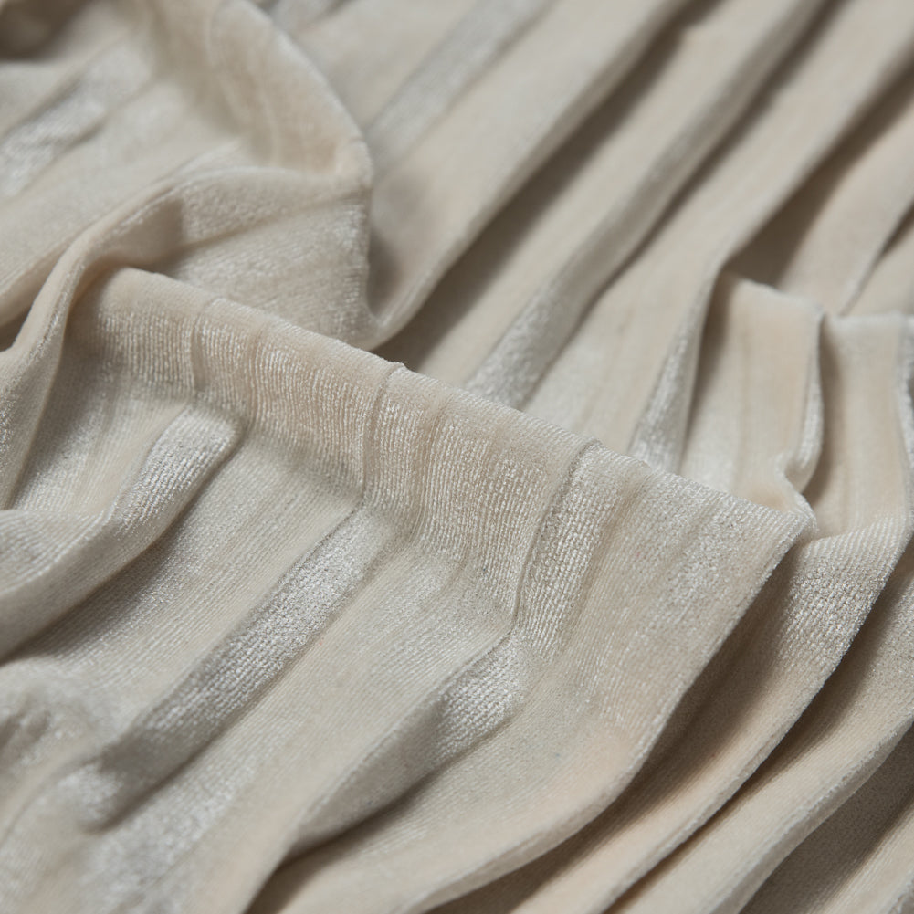 Pleated Velour - Vanilla Ice - Tver Collection Full Pleated Velour - Vanilla Ice - Tver Collection Full