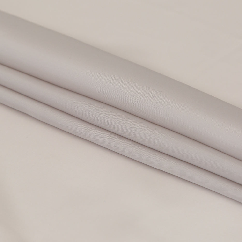 Lucidum Light Gray Bemberg Lining - Detail Lucidum Light Gray Bemberg Lining - Detail