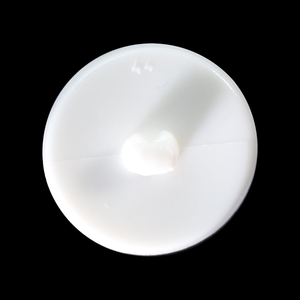 Italian White Shank Back Button - 44L/28mm Detail