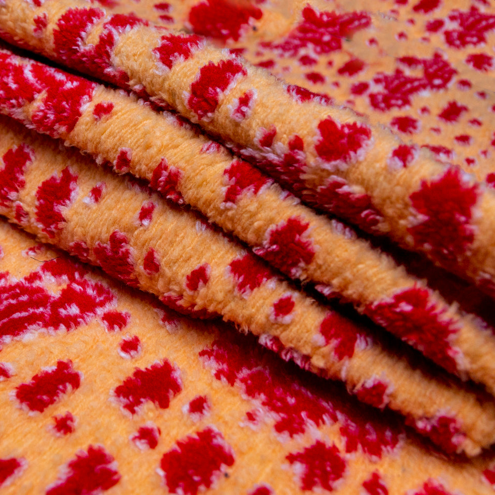 Italian Orange and Red Chunky Wool Knit Detail Italian Orange and Red Chunky Wool Knit Detail