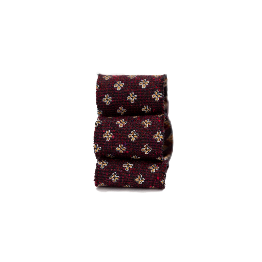 Italian Wine and Beige Floral Wool Jacquard Ribbon - 1" Detail Italian Wine and Beige Floral Wool Jacquard Ribbon - 1" Detail