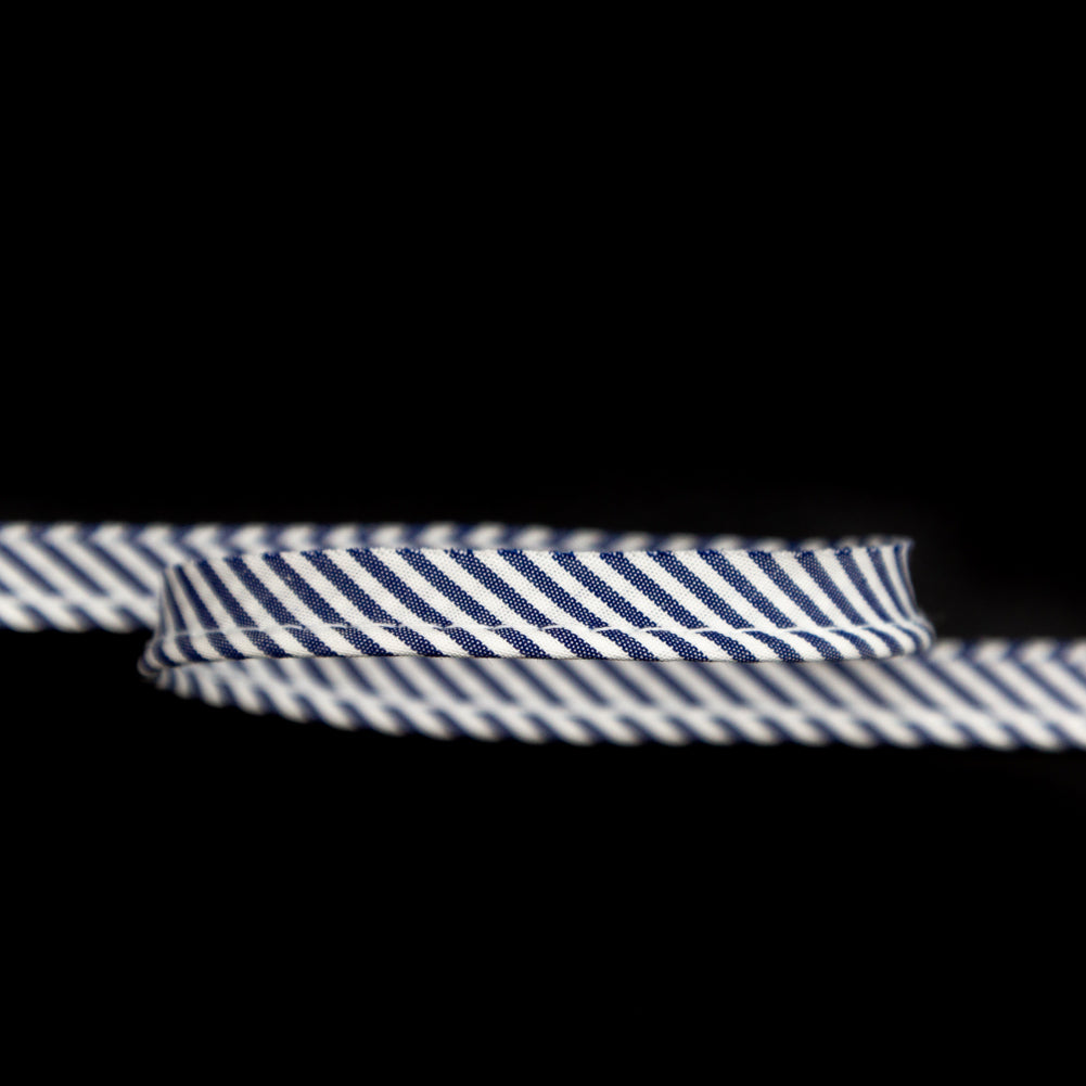 Italian White and Navy Striped Bias Piping Cord with Lip - 0.375" Detail Italian White and Navy Striped Bias Piping Cord with Lip - 0.375" Detail