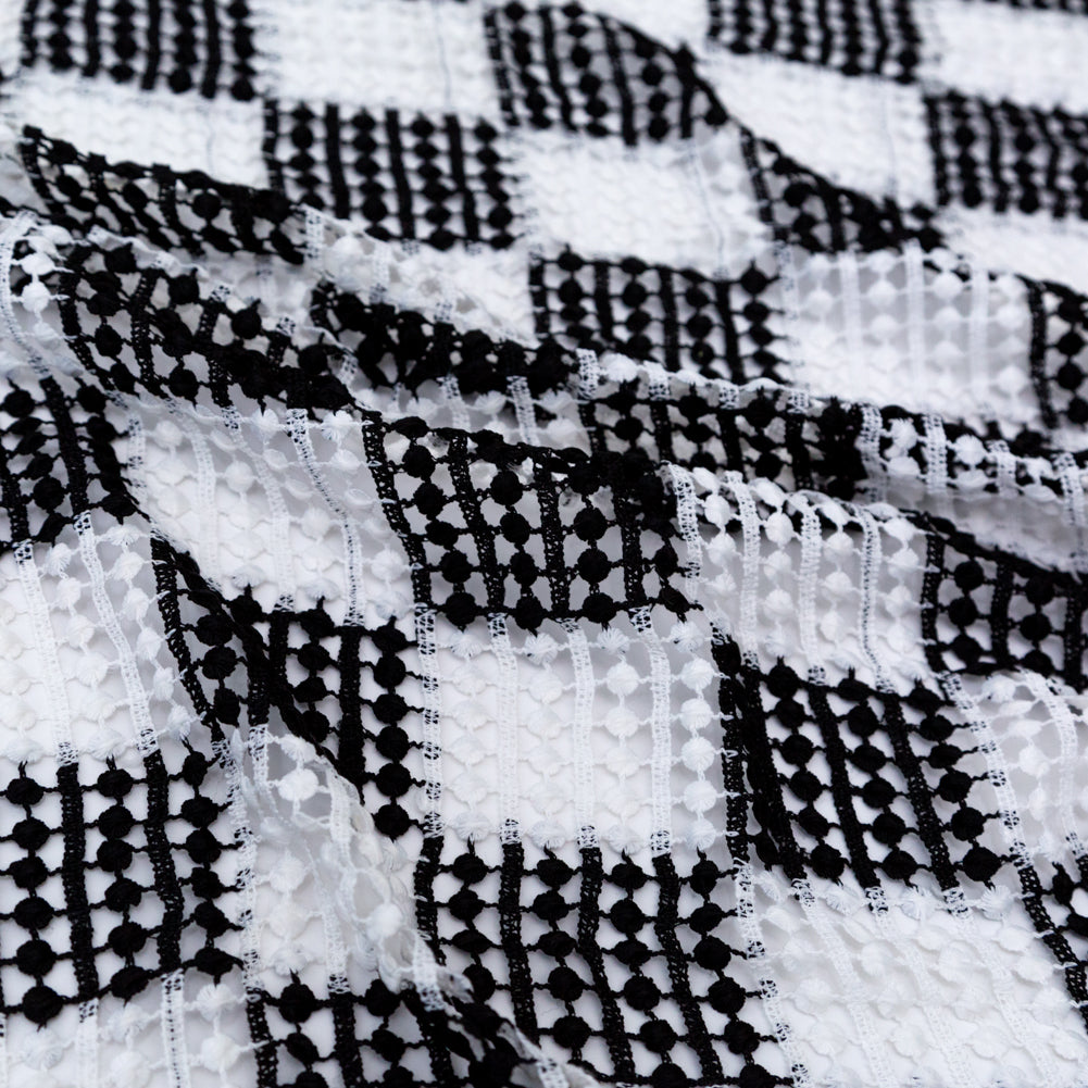 Black and White Checkered Guipure Lace Detail Black and White Checkered Guipure Lace Detail