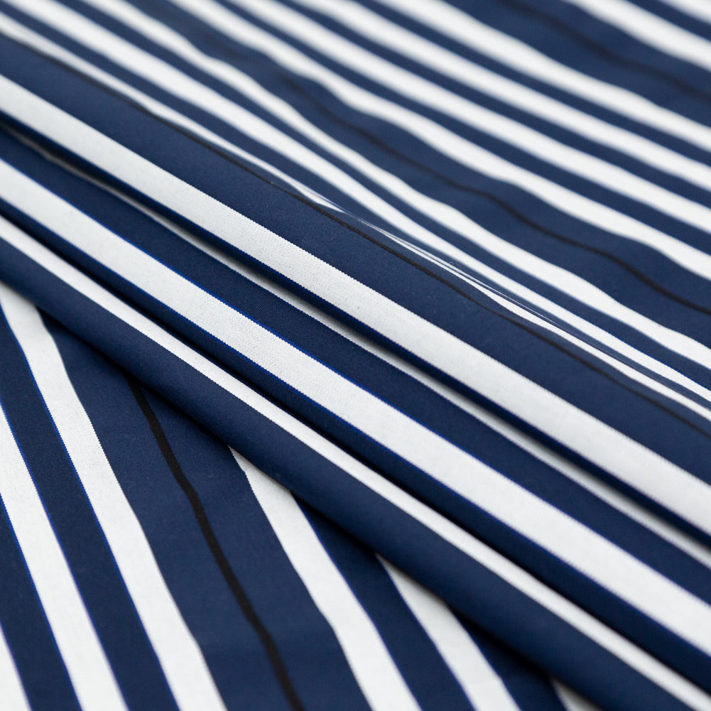 Rag & Bone Navy and White Tactile Striped Cotton Woven Folded Rag & Bone Navy and White Tactile Striped Cotton Woven Folded