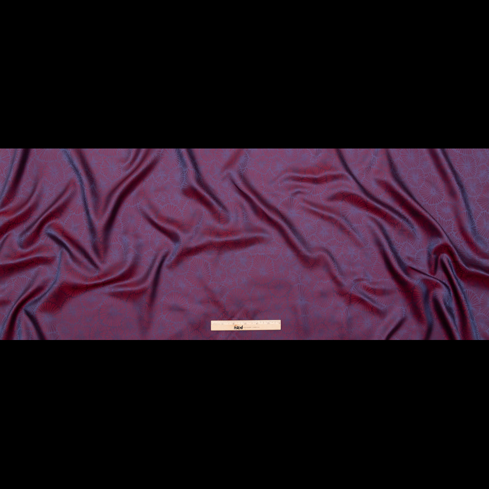 Red and Purple Bi-Color Floral Jacquard Lining Folded Red and Purple Bi-Color Floral Jacquard Lining Folded