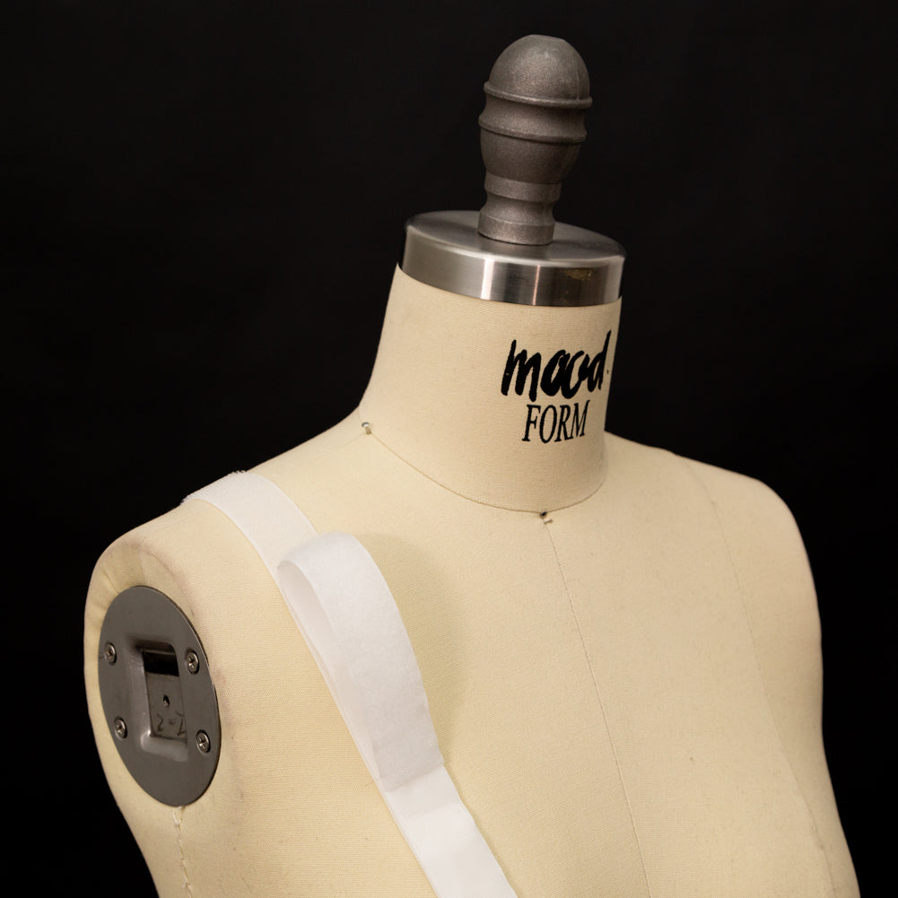 White Sticky Back VELCRO® Brand Fastener - 1" White Sticky Back VELCRO® Brand Fastener - 1"