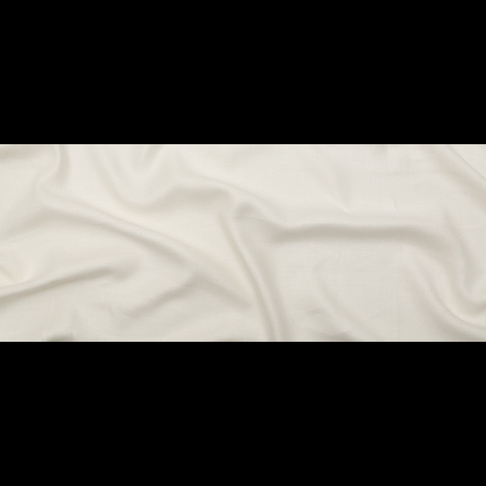 Santa Venetia Ivory Heavyweight Linen Twill Folded Santa Venetia Ivory Heavyweight Linen Twill Folded