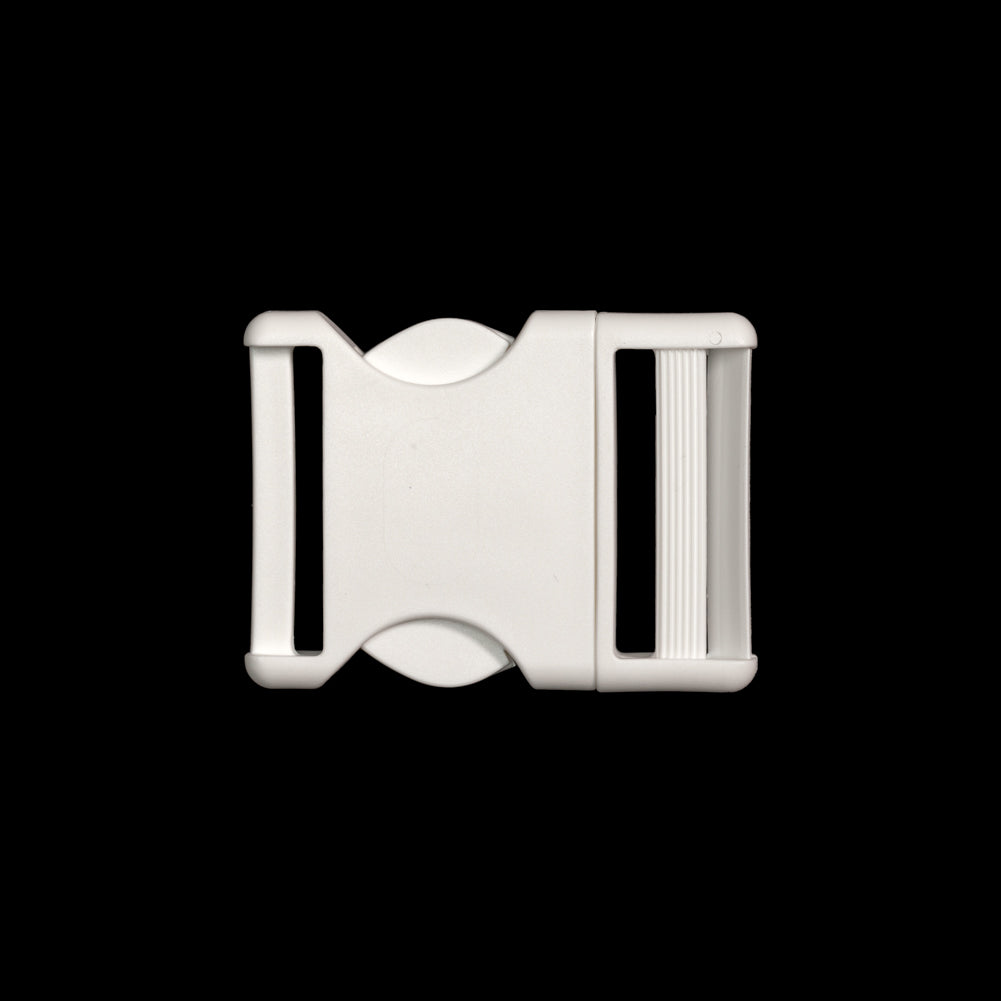 Lucille Italian Extra Large Cloud Dancer Plastic Release Buckle Detail Lucille Italian Extra Large Cloud Dancer Plastic Release Buckle Detail