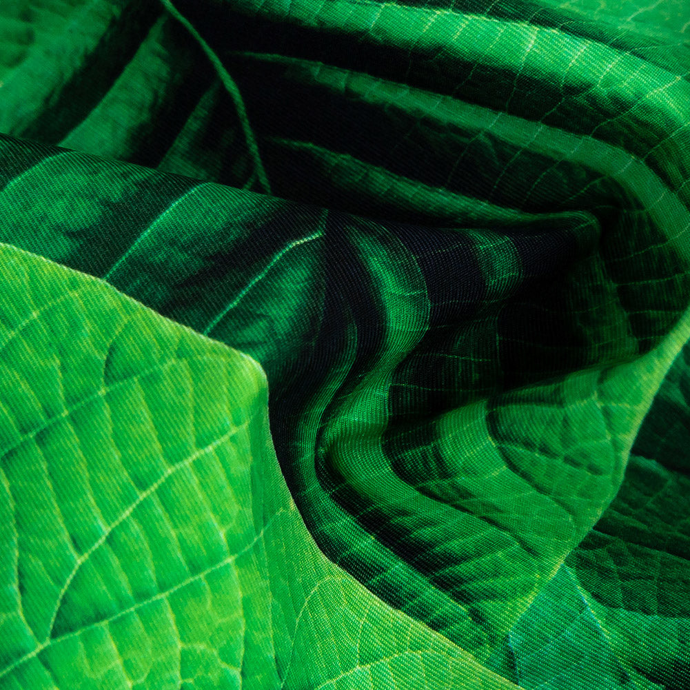 Compression Swimwear Tricot, UV Protective with Aloe Vera Microcapsules - Full Amazon Green Leaves - Caye Collection Detail Compression Swimwear Tricot, UV Protective with Aloe Vera Microcapsules - Full Amazon Green Leaves - Caye Collection Detail