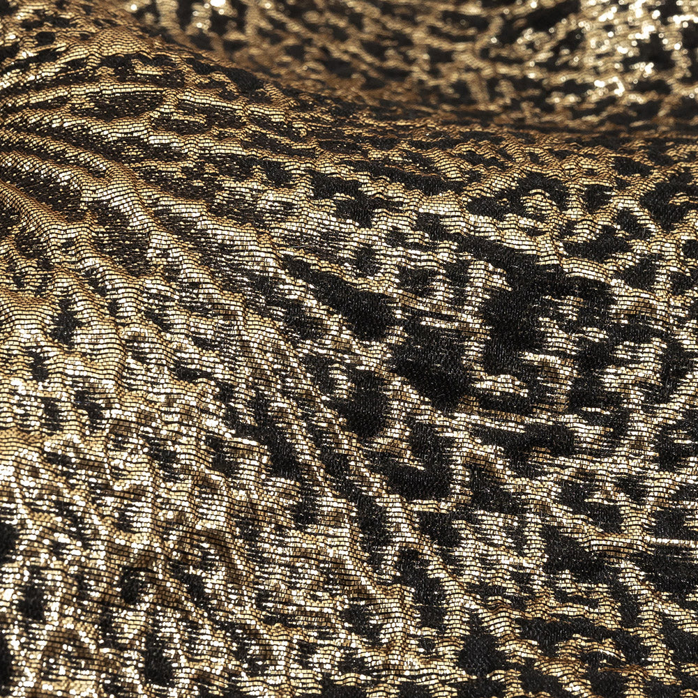 Metallic Gold and Black Fanning Leaf Veins Luxury Brocade Detail Metallic Gold and Black Fanning Leaf Veins Luxury Brocade Detail
