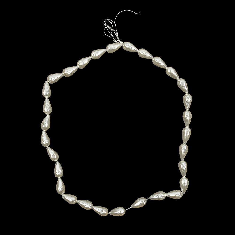 Vintage Faux Pearl Teardrop Beads Strand - 1" x 0.5" Vintage Faux Pearl Teardrop Beads Strand - 1" x 0.5"
