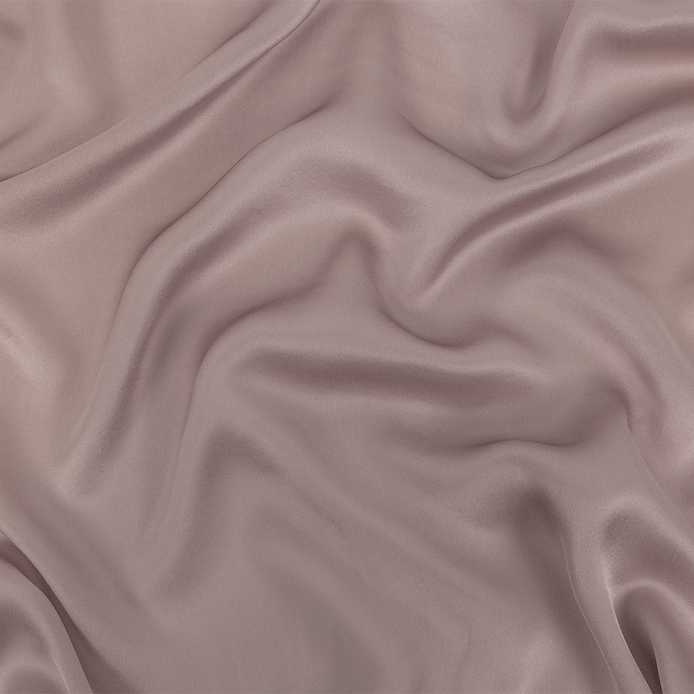 Famous Australian Designer Lilac Satin-Faced Silk Chiffon Famous Australian Designer Lilac Satin-Faced Silk Chiffon