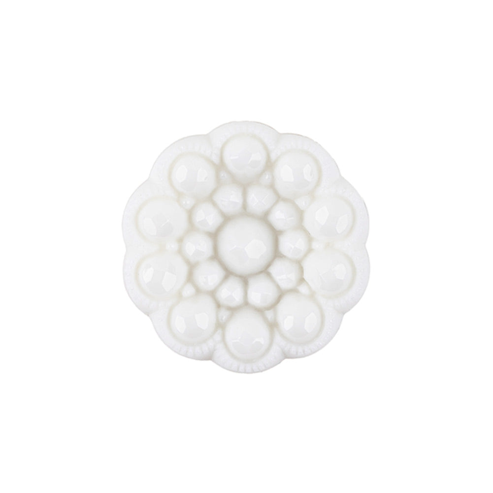 Italian White Decorative Circles Floral Shank Back Button - 36L/23mm Italian White Decorative Circles Floral Shank Back Button - 36L/23mm