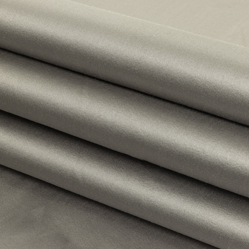 Ash Gray Luminous Silk and Wool Woven Folded Ash Gray Luminous Silk and Wool Woven Folded