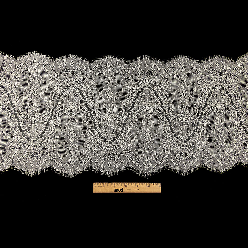 White Alyssum Floral and Paisley Chantilly Lace Trim - 12" x 3yd Full White Alyssum Floral and Paisley Chantilly Lace Trim - 12" x 3yd Full